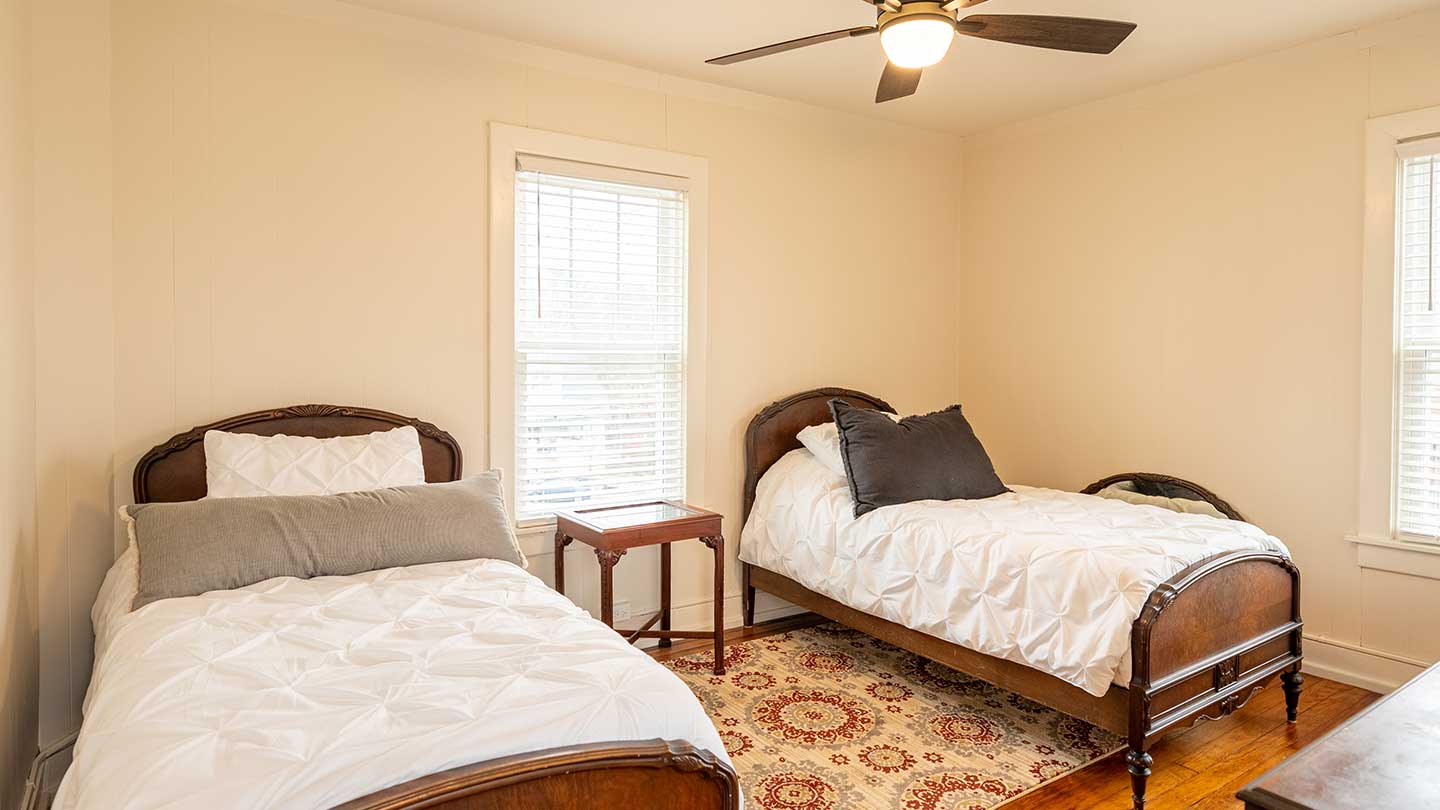 Second bedroom
